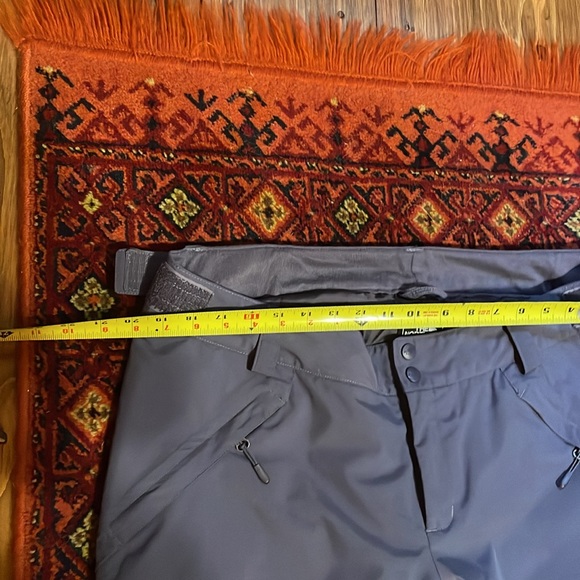 Women’s North Face xl dusty periwinkle
Insulated ski pant - Picture 7 of 11